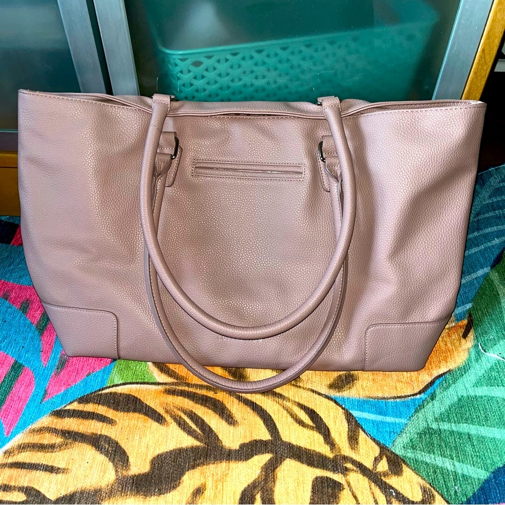 New Never Used Buffbunny Game Changer Bag